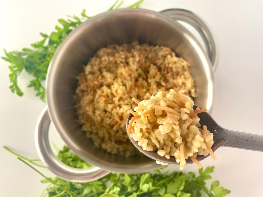 Pot of bulgur pilaf served with parsley