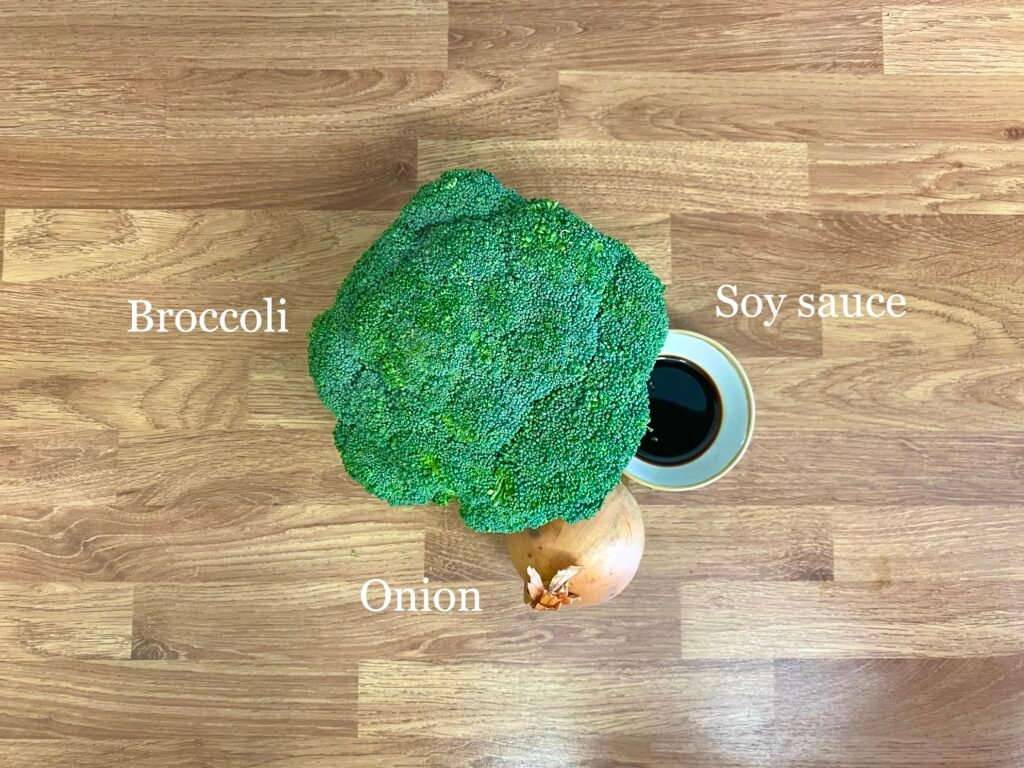 Ingredients for recipe: broccoli, onion and soy sauce